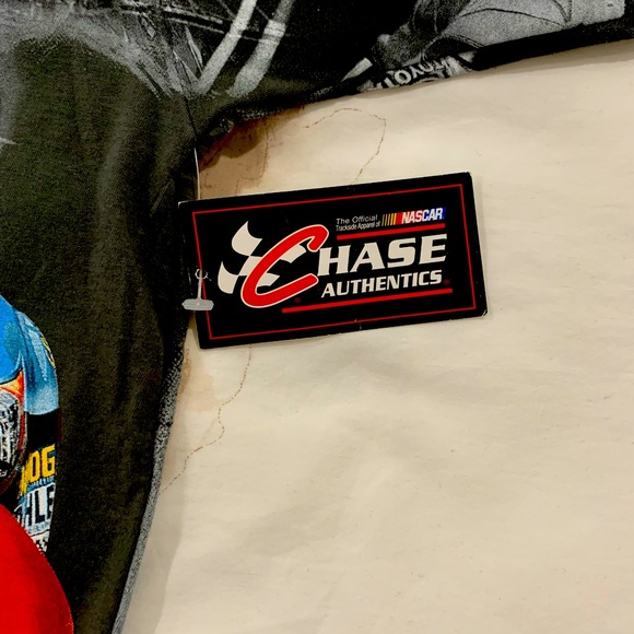 **SOLD**Kyle busch M&M nascar - Picture 4 of 8